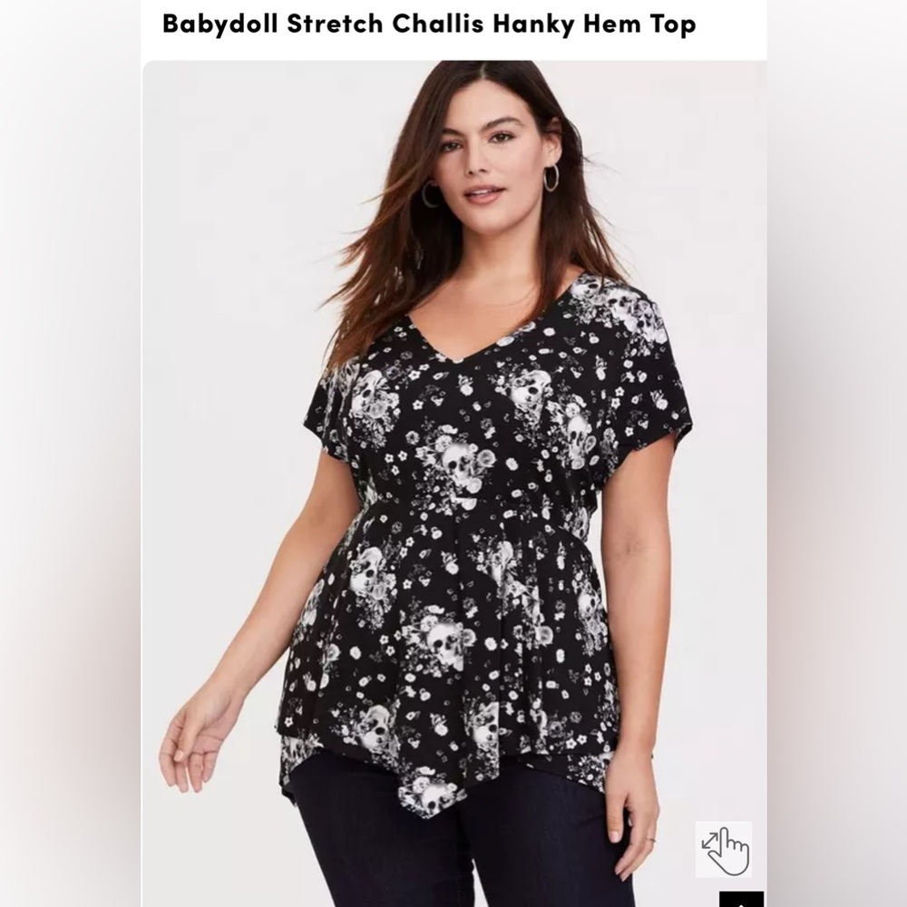 Torrid Stretch Hanky Hem Challis Top NWT